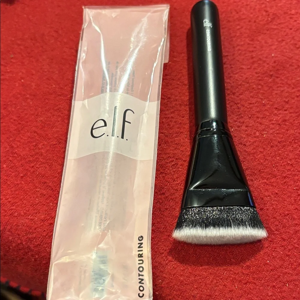 ELF Black Contouring Makeup Brush